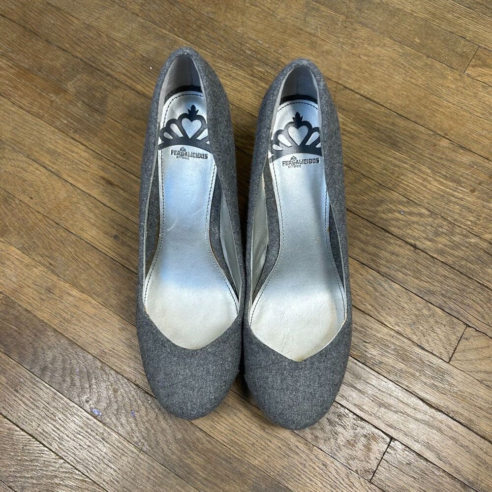 Vintage Y2K Fergalicious By Fergie Dreamer Wool Grey Platform Wedges